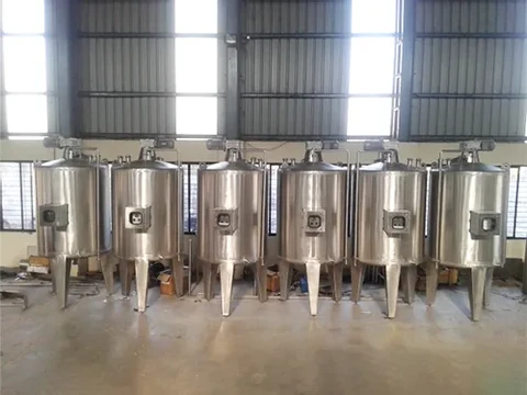 mixing tanks