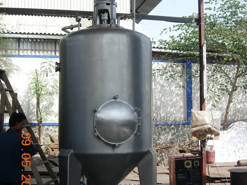De-Aerator Tanks